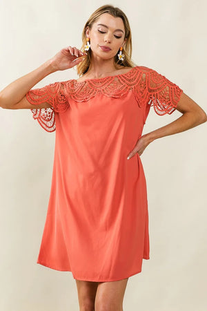 BiBi Crochet Lace Yoke Detailed Wrinkled Dress in coral, featuring intricate lace design and elegant bohemian style.