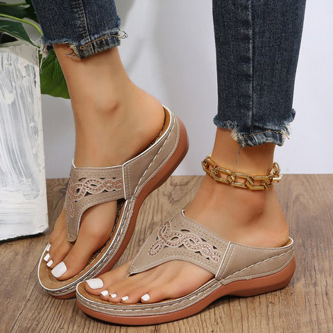 Clip Toe Wedge Sandals