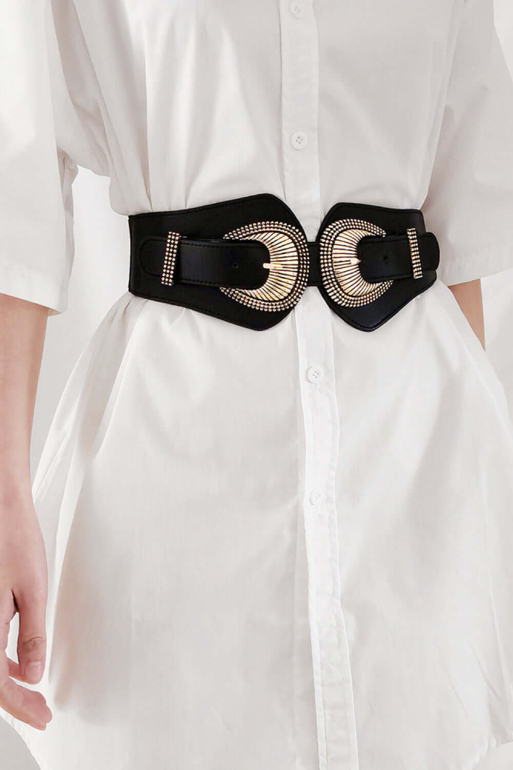 Stylish Shell Double Buckle Elastic Wide Belt made of PU and alloy, perfect for enhancing any outfit.
